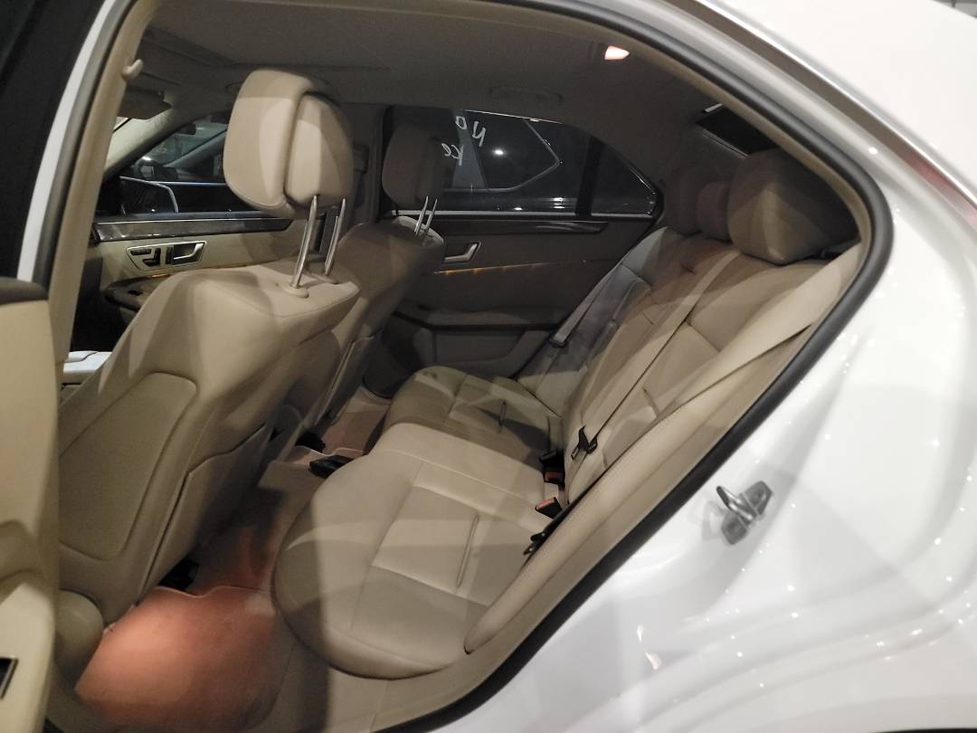 2013 MERCEDES BENZ E 350 — 184587 Miles — Lot DA729768 — Souq - Marhaba Auctions Used Cars - Image 6