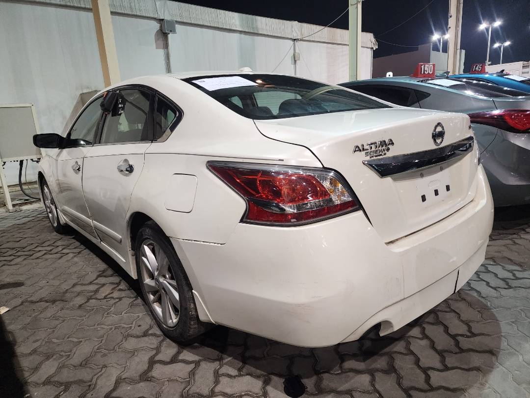 2015 NISSAN ALTIMA — 181461 Miles — Lot 4212884 — Main - Marhaba Auctions Used Cars - Image 6