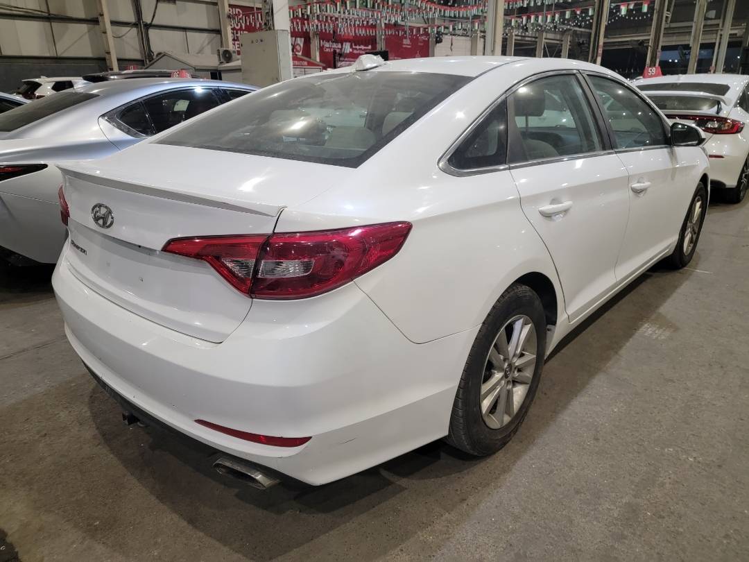 2017 HYUNDAI SONATA — 155377 Miles — Lot HH492998 — Main - Marhaba Auctions Used Cars - Image 3