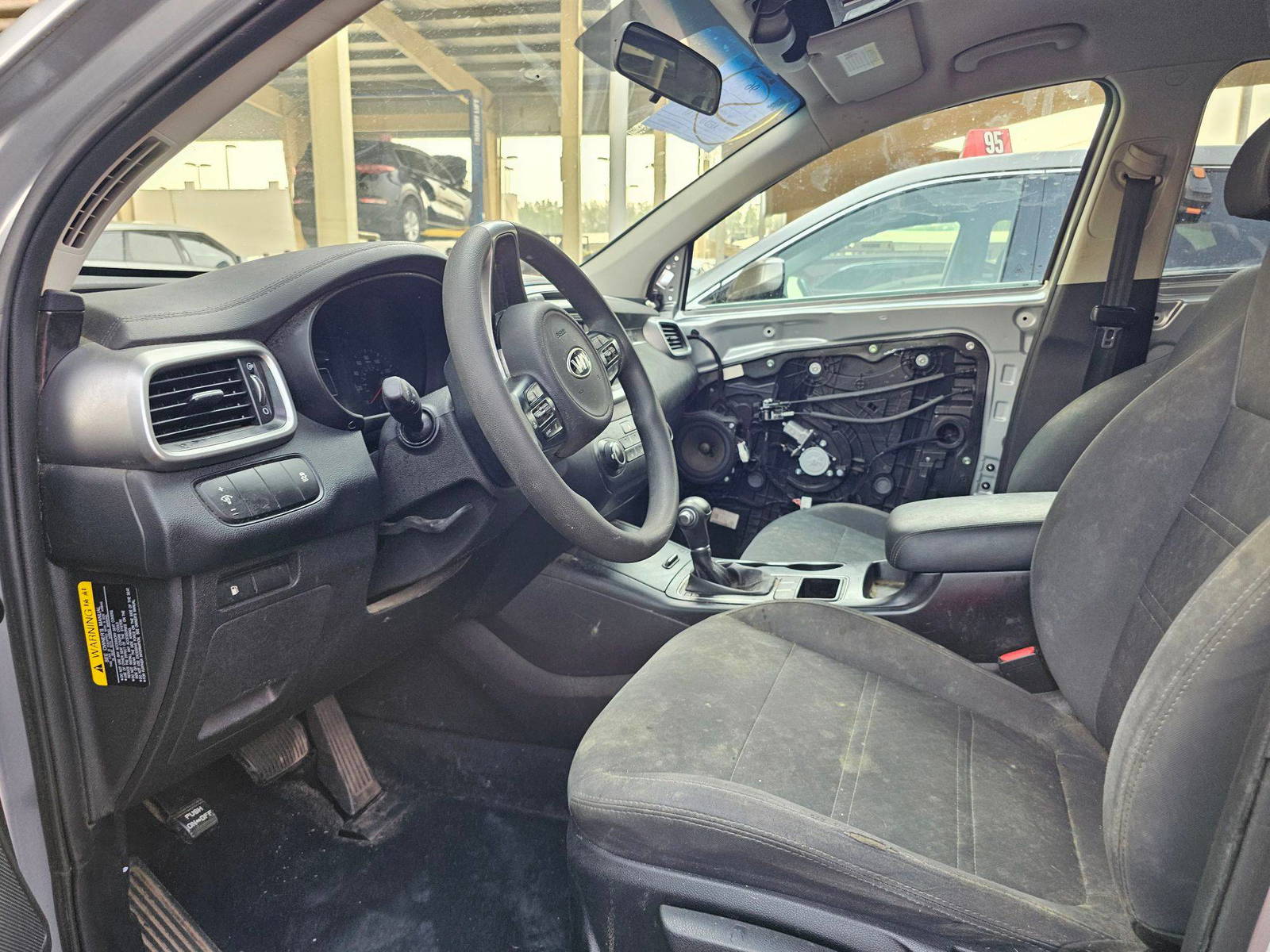 2018 KIA SORENTO — 127608 Miles — Lot 47412775 — Ind. 12 - Marhaba Auctions Used Cars - Image 7