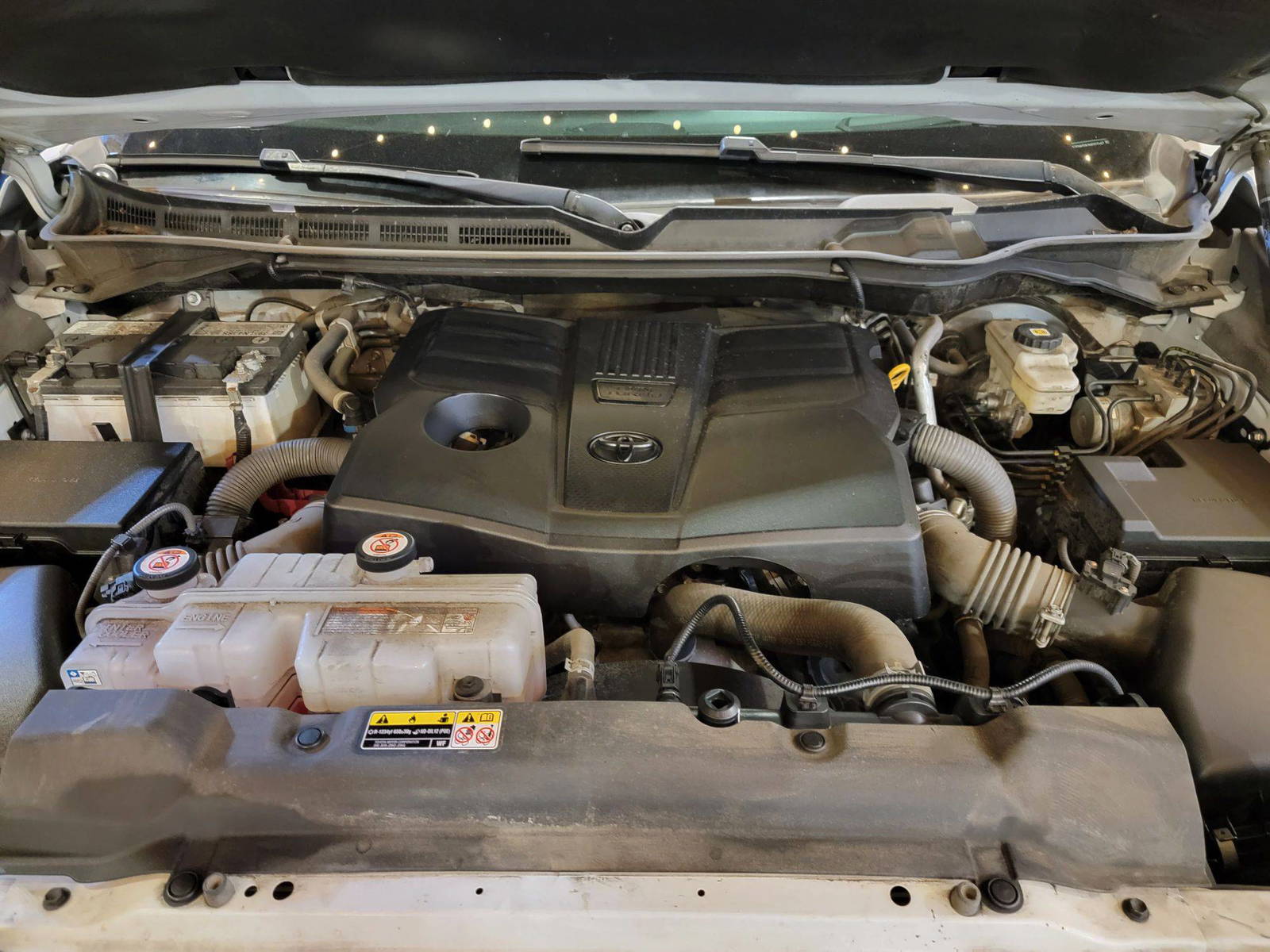 TOYOTA TUNDRA 2022 - Marhaba Auction Used Cars - Image 11