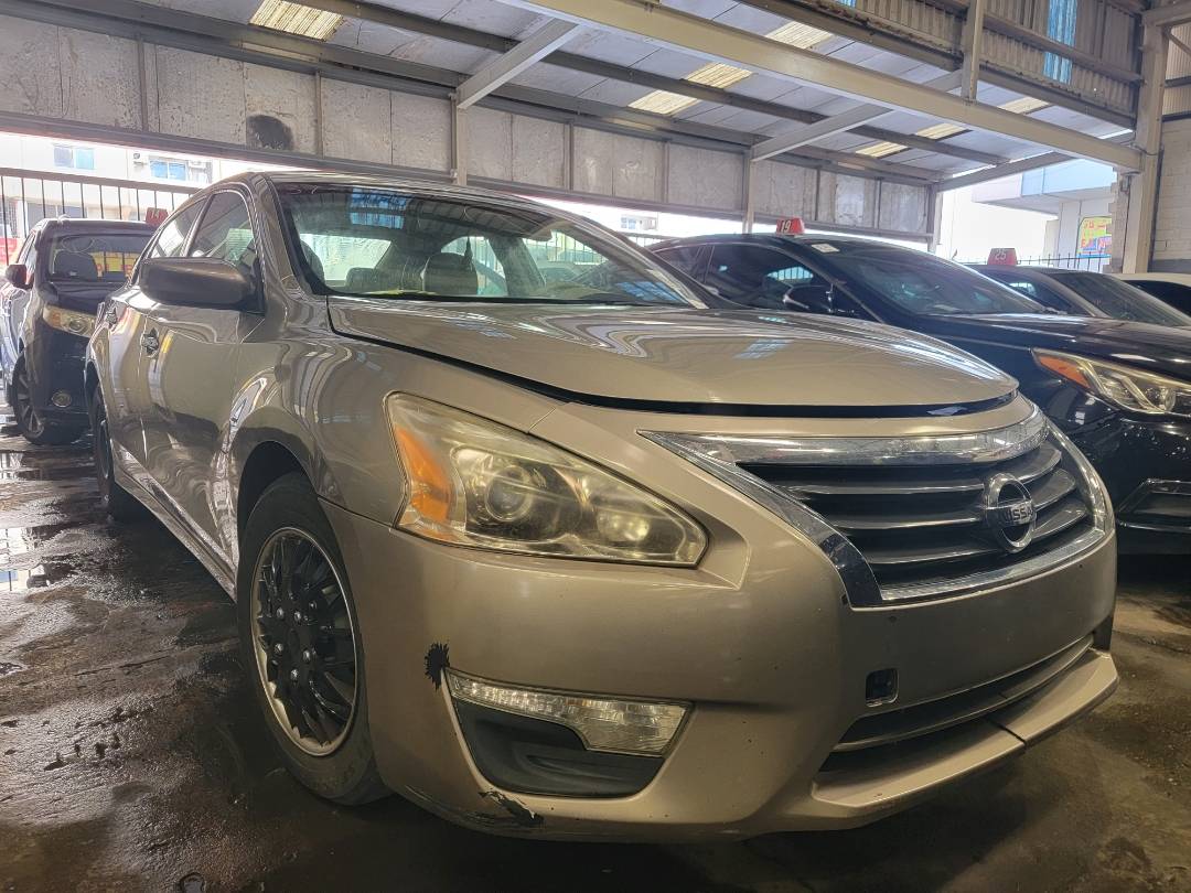 2014 NISSAN ALTIMA — 181429 Miles — Lot 39536542 — Main - Marhaba Auctions Used Cars - Image 4