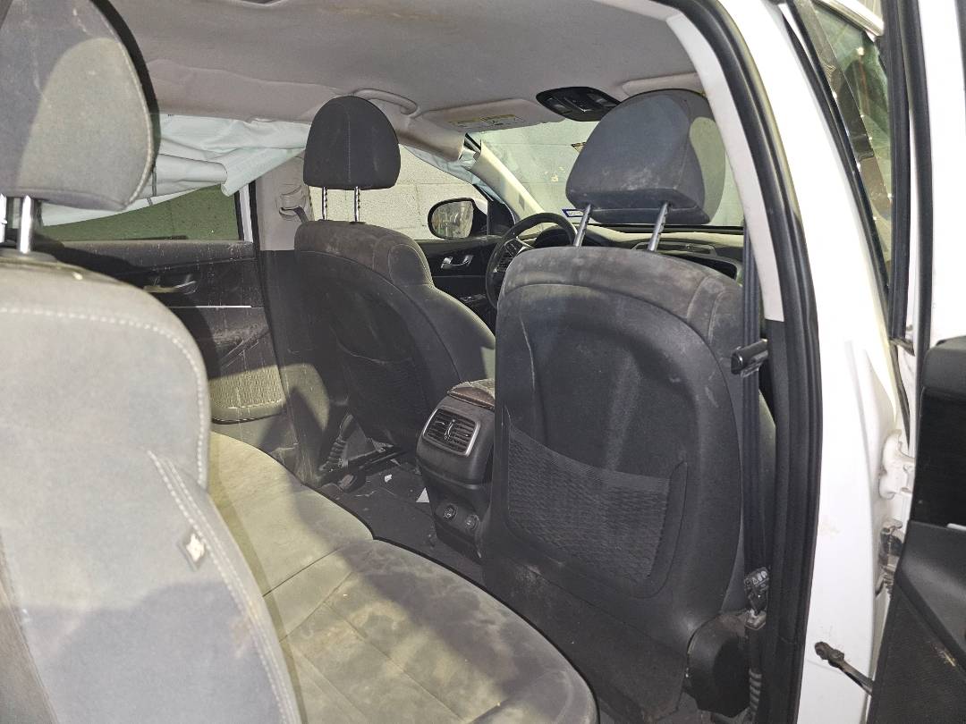 2019 KIA SORENTO — 153141 Miles — Lot G466437 — Main - Marhaba Auctions Used Cars - Image 10