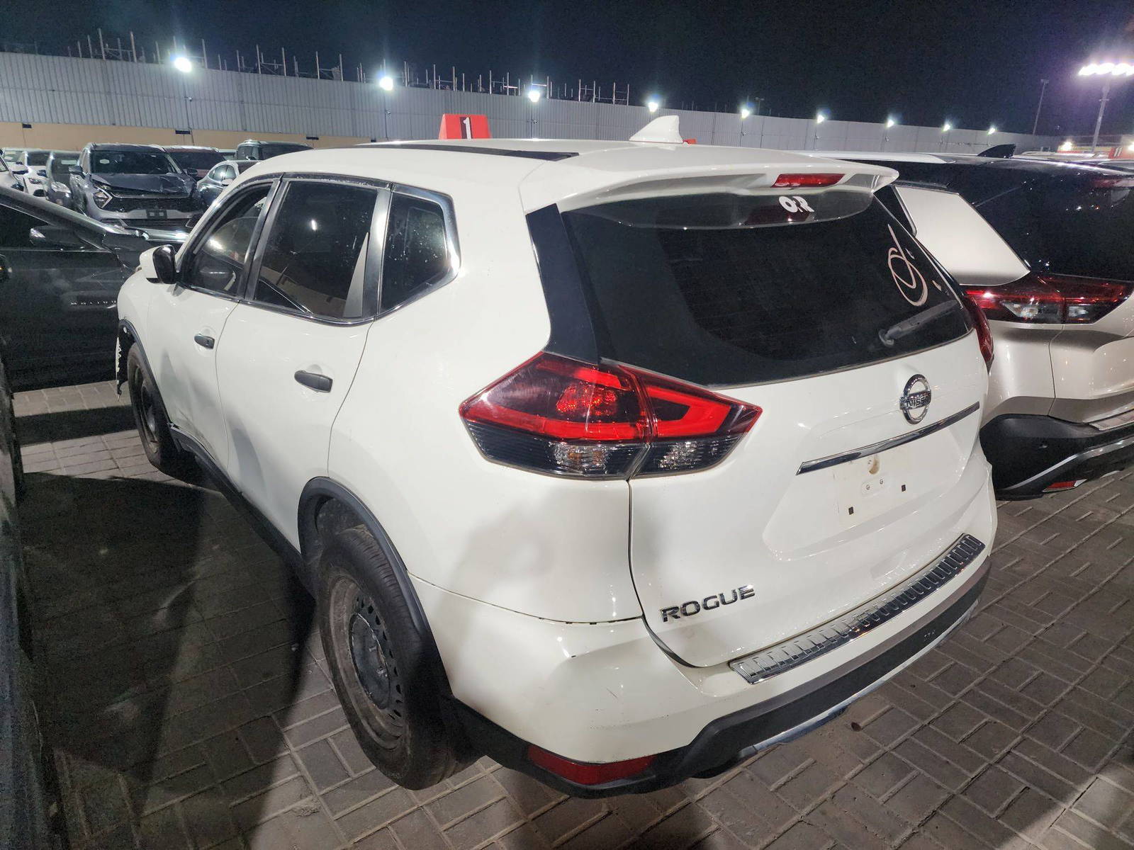 NISSAN ROGUE 2020 - Marhaba Auction Used Cars - Image 4