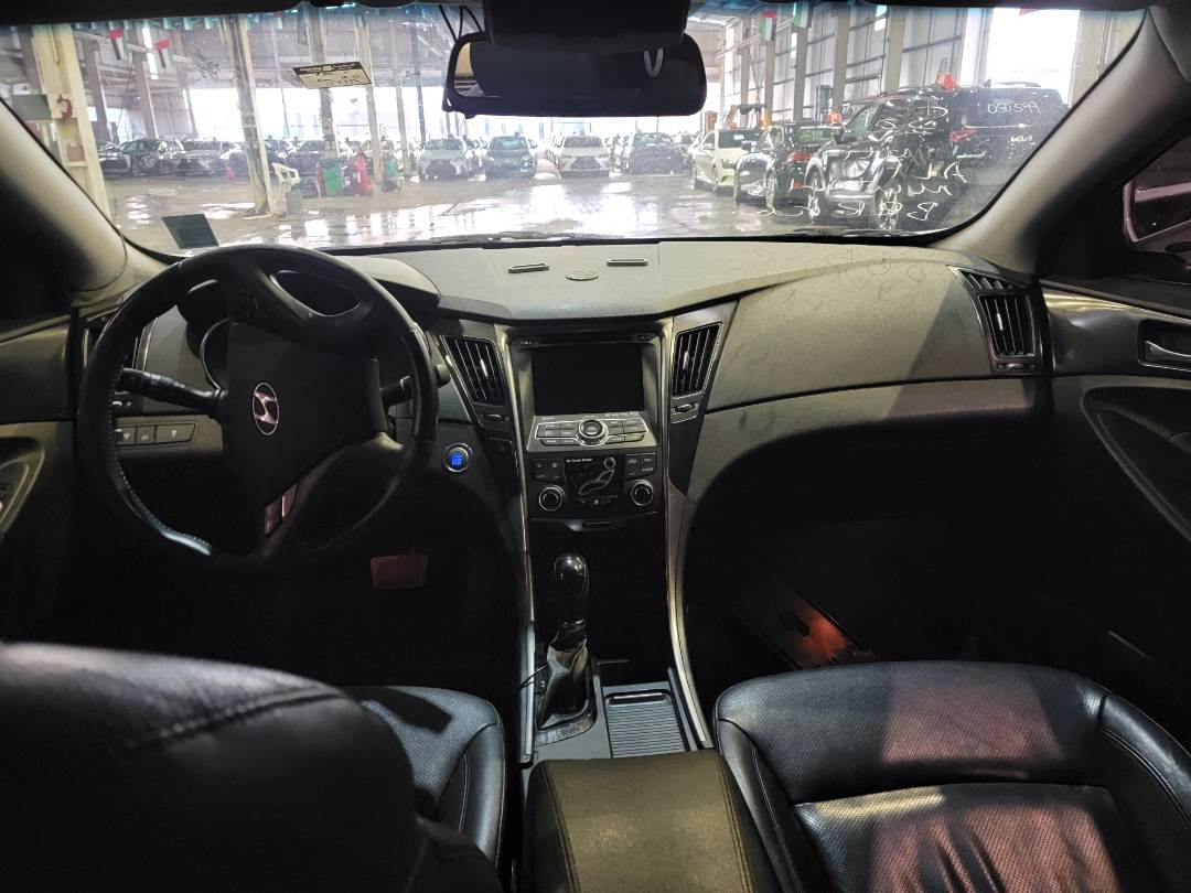 2012 HYUNDAI SONATA — 159754 KM — Lot 427992 — Main - Marhaba Auctions Used Cars - Image 8