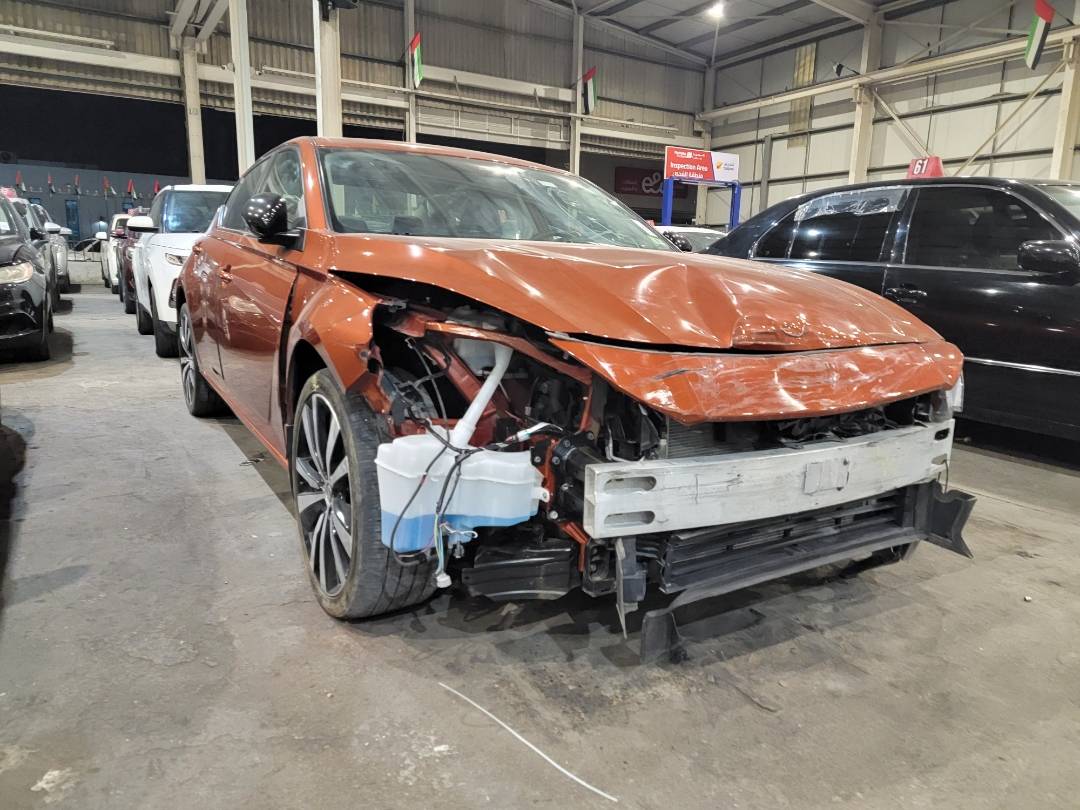 2020 NISSAN ALTIMA — 47196 Miles — Lot W2LC255216 — Main - Marhaba Auctions Used Cars - Image 4