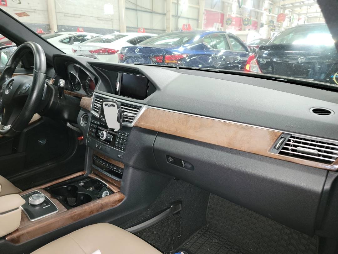 2011 MERCEDES BENZ E 350 — 90583 Miles — Lot 466776 - Marhaba Auctions Used Cars - Image 5