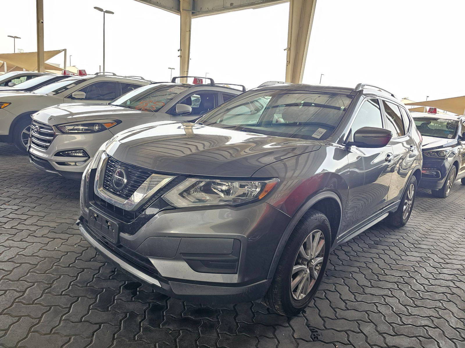 2018 NISSAN ROGUE — 134350 Miles — Lot MV1JP533674 — Souq - Marhaba Auctions Used Cars - Image 5