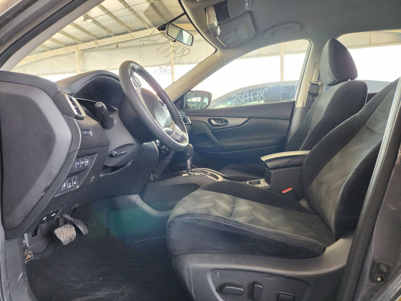 2016 NISSAN ROGUE — 166317 Miles — Lot 81420393 — Souq - Marhaba Auctions Used Cars - Image 8