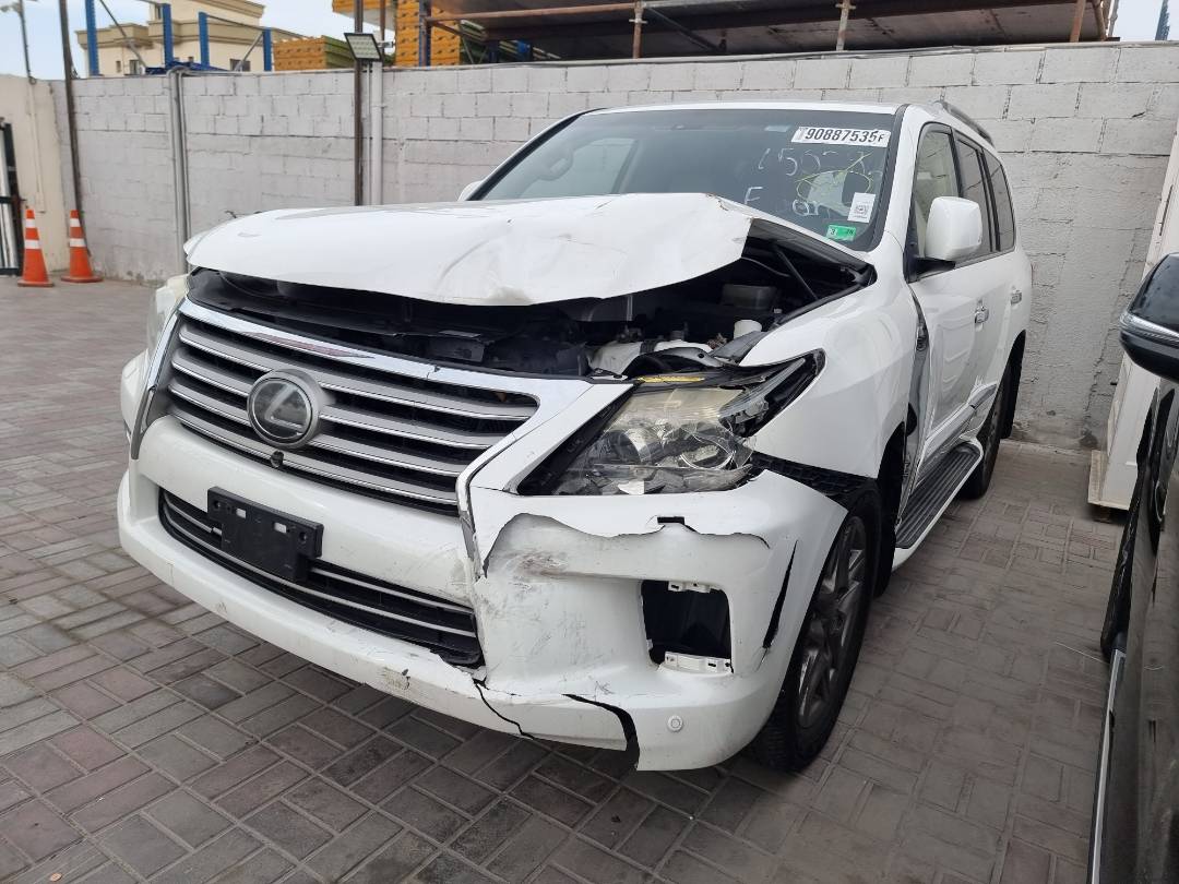 2014 LEXUS LX 570 — 175340 Miles — Lot 4150286 — Main - Marhaba Auctions Used Cars - Image 3