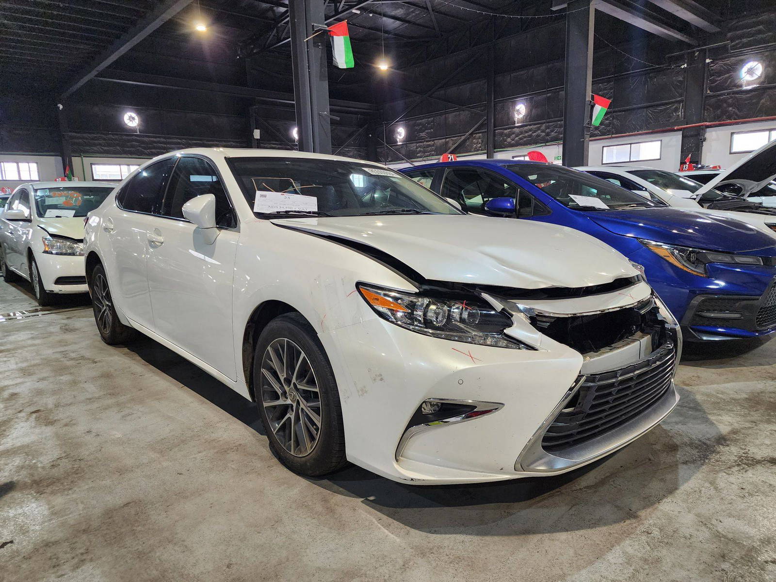 2016 LEXUS ES 350 — 104488 Miles — Lot 85500684 — Al Quoz - Marhaba Auctions Used Cars - Image 6