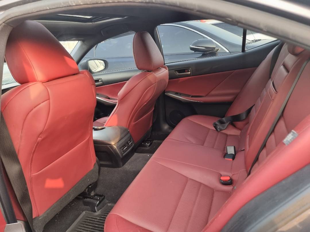 2017 LEXUS IS 200T — 98094 Miles — Lot 050269 — Ind. 12 - Marhaba Auctions Used Cars - Image 7