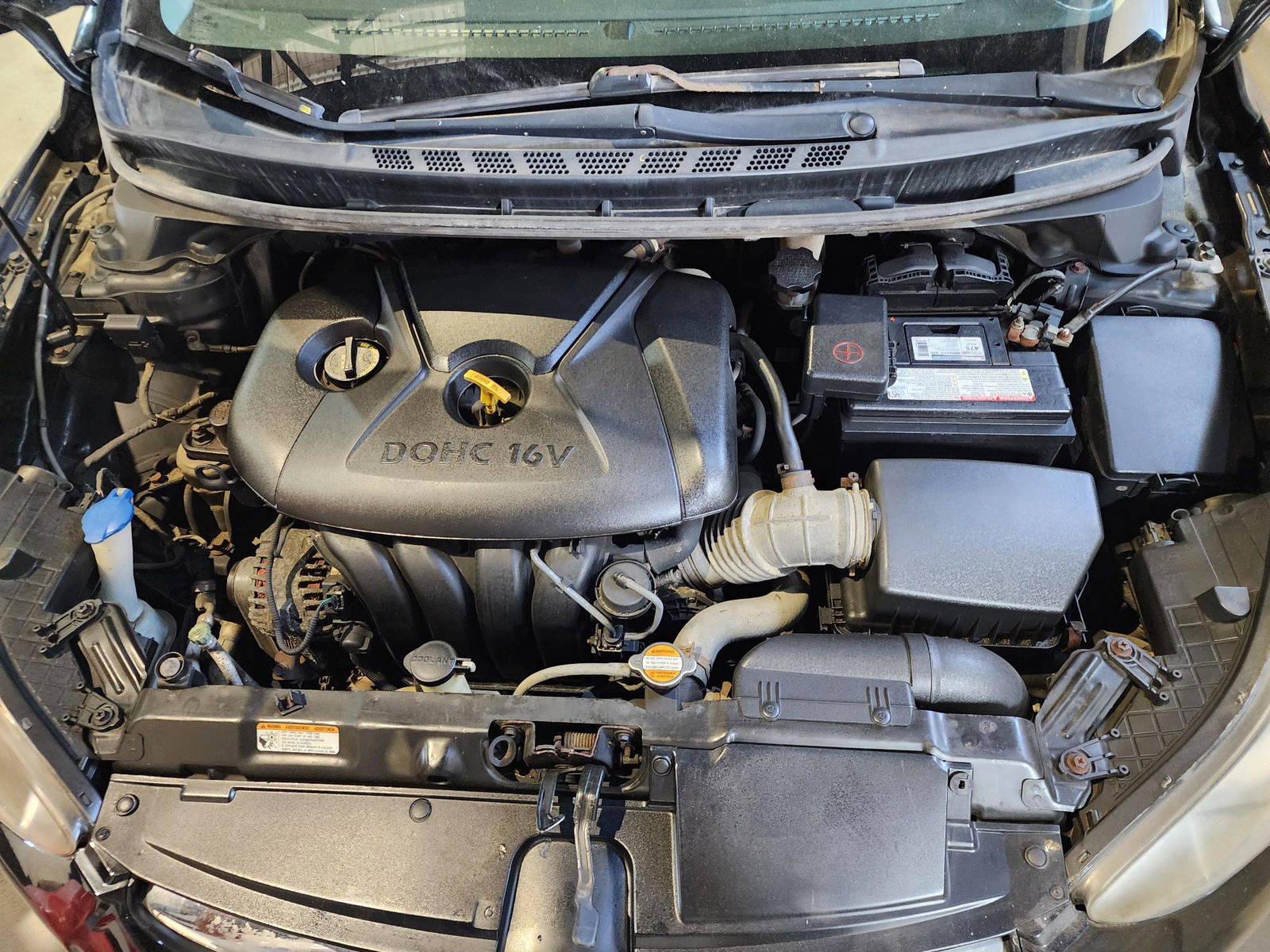 2012 HYUNDAI ELANTRA — 188758 Miles — Lot 68857534 — Al Quoz - Marhaba Auctions Used Cars - Image 11