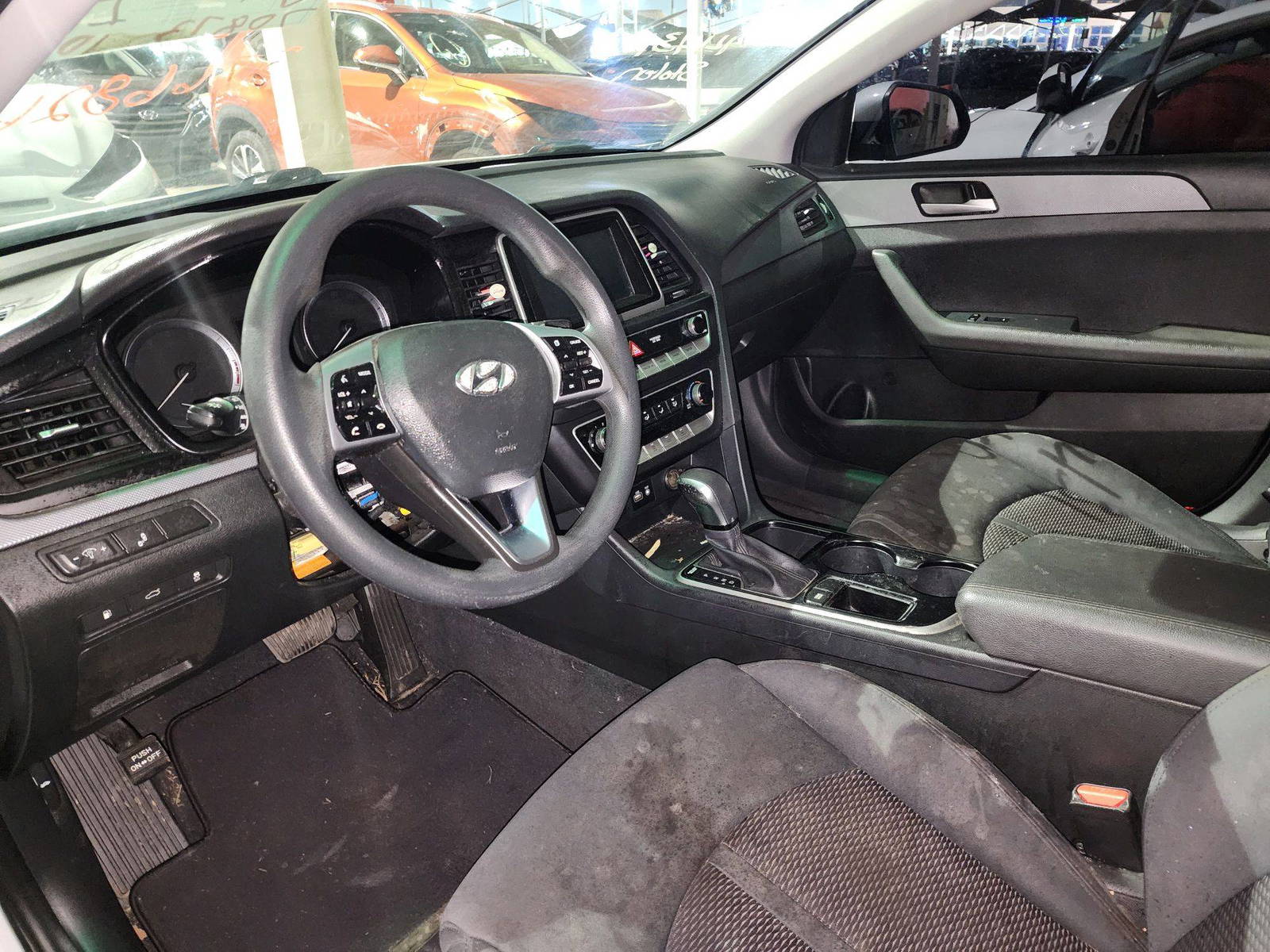 2019 HYUNDAI SONATA — 70873 Miles — Lot 37668260 - Marhaba Auctions Used Cars - Image 5