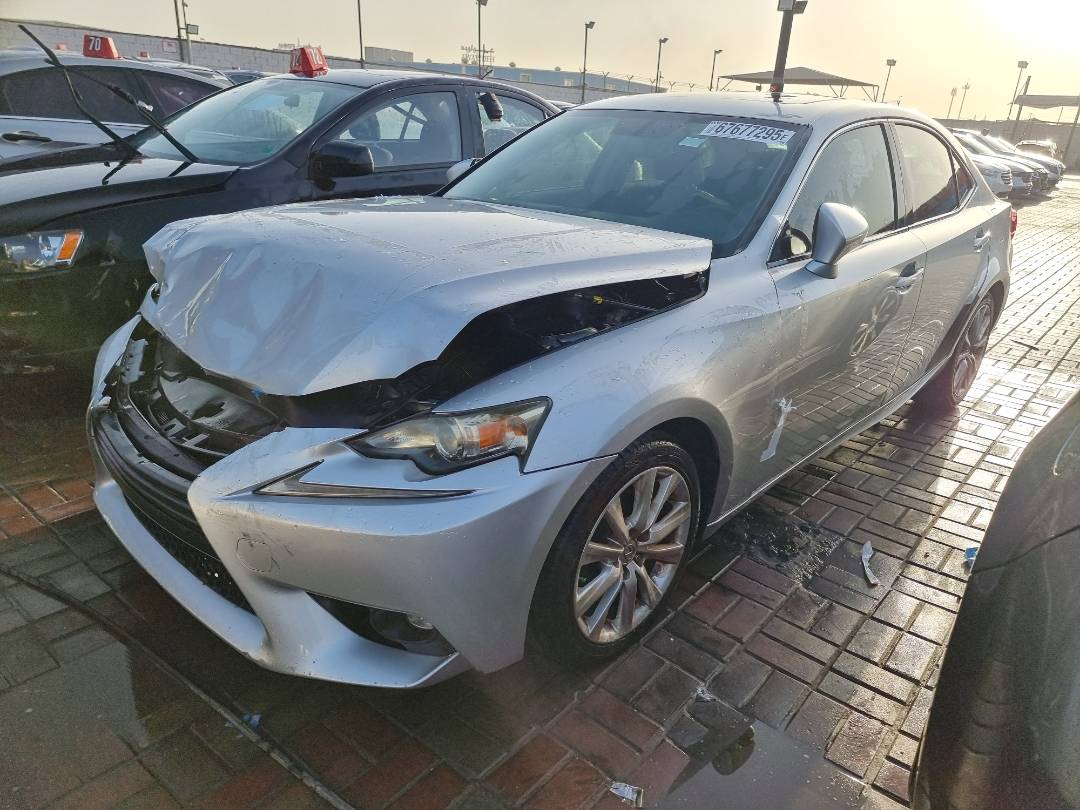 2015 LEXUS IS 250 — 131901 Miles — Lot 45991 — Ind. 12 - Marhaba Auctions Used Cars - Image 4