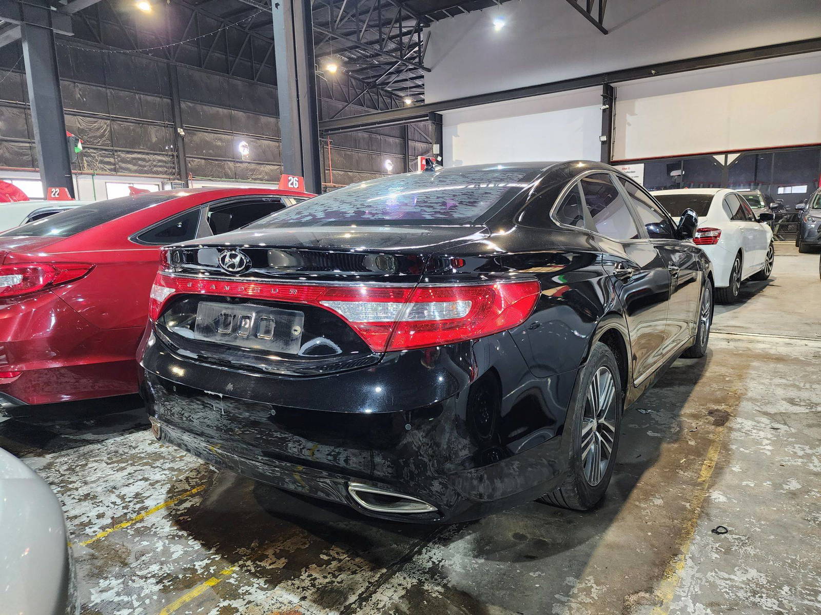 2014 HYUNDAI GRANDEUR — 285763 KM — Lot 370856 — Main - Marhaba Auctions Used Cars - Image 6