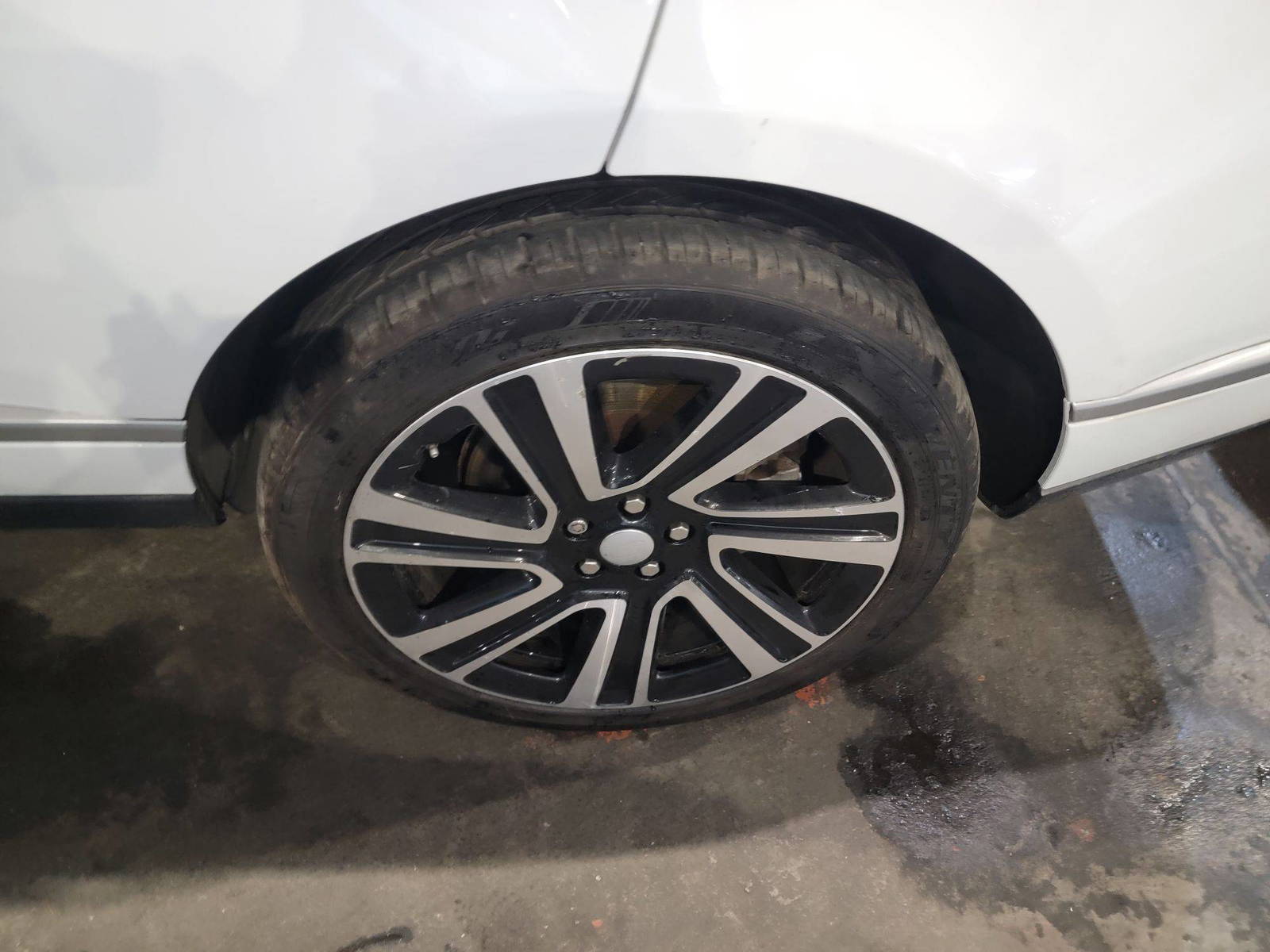 LAND ROVER RANGE ROVER 2017 - Marhaba Auction Used Cars - Image 6