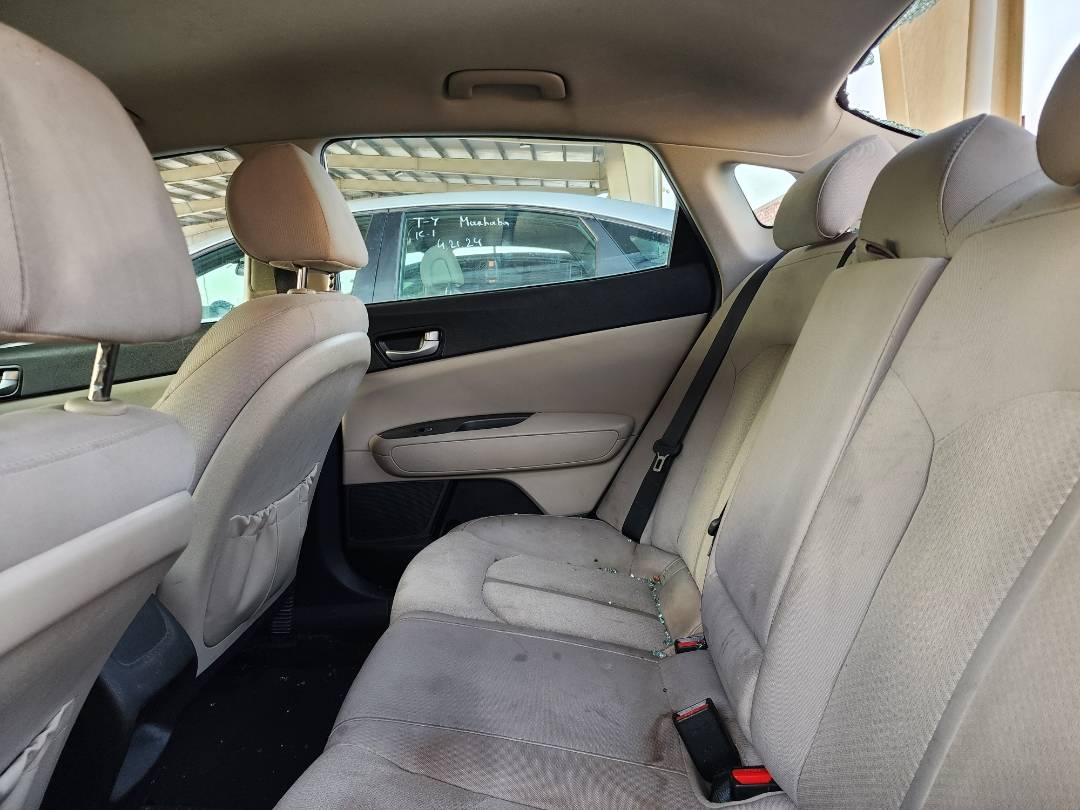 2018 KIA OPTIMA — 132888 Miles — Lot 38668 — Souq - Marhaba Auctions Used Cars - Image 5