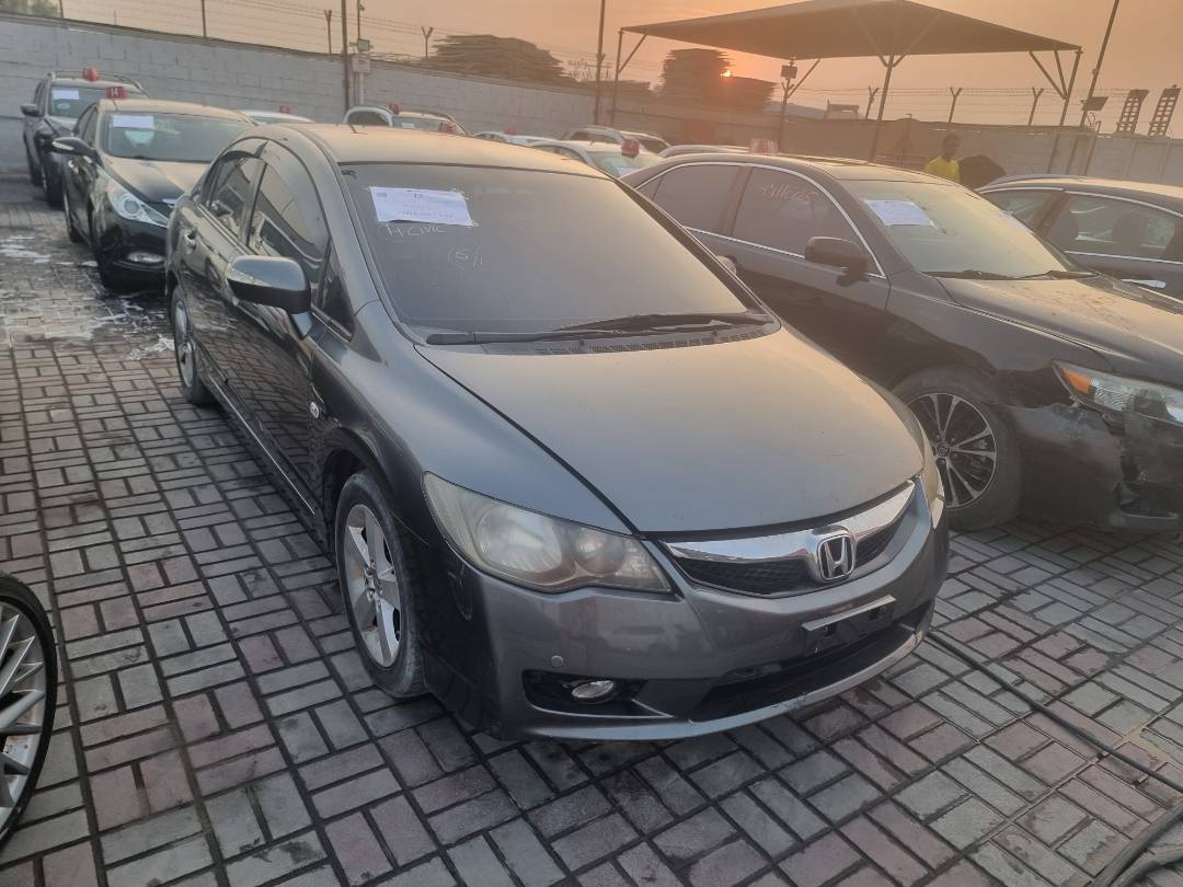 Honda Civic 2011 view 2