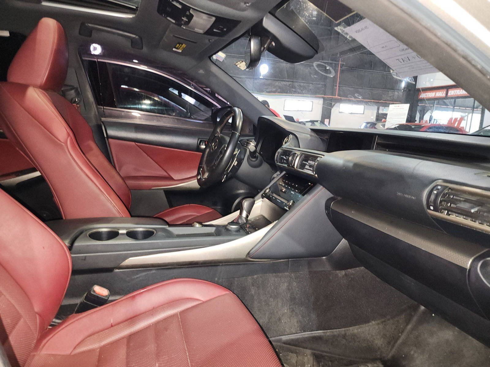 2018 LEXUS IS 300 — 105211 Miles — Lot 62813 — Souq - Marhaba Auctions Used Cars - Image 11