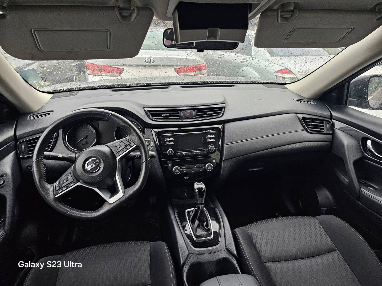 2017 NISSAN ROGUE — 128165 Miles — Lot HP607763 — Main - Marhaba Auctions Used Cars - Image 8