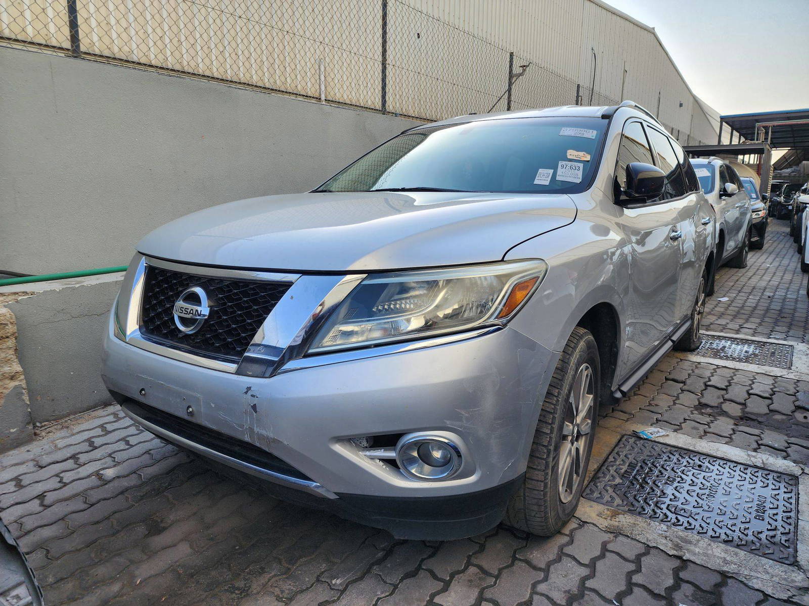 2015 NISSAN PATHFINDER — 155088 Miles — Lot 3799961 — Al Quoz - Marhaba Auctions Used Cars - Image 3