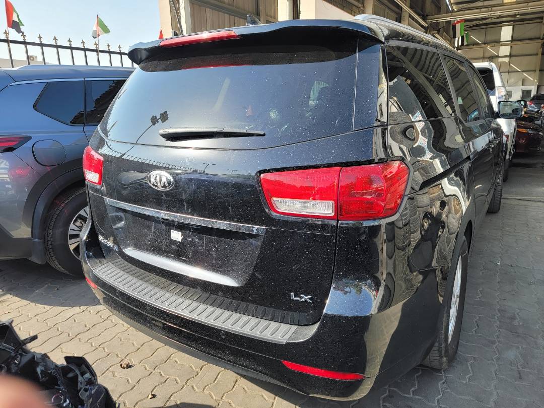 2017 KIA SEDONA — 75254 Miles — Lot 5C18H6334797 — Main - Marhaba Auctions Used Cars - Image 3