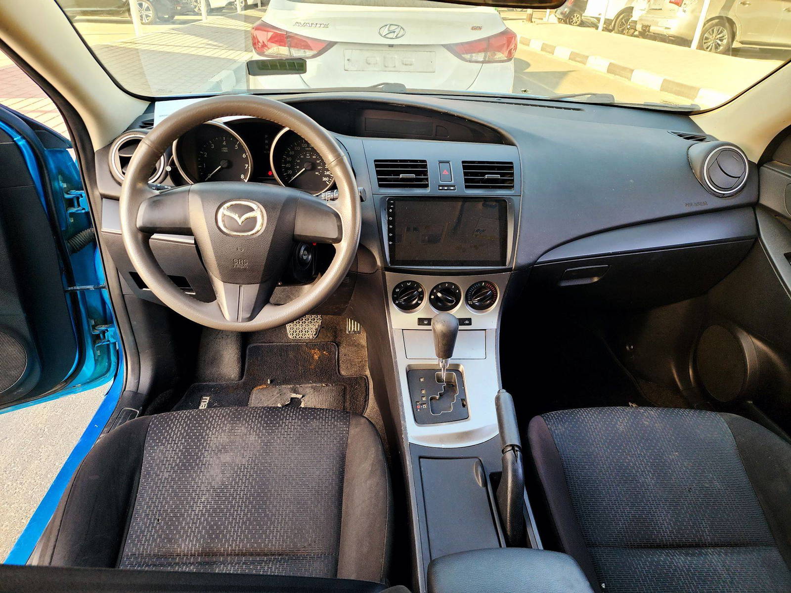 2010 MAZDA MAZDA 3 — 265525 KM — Lot A1219320 — Souq - Marhaba Auctions Used Cars - Image 7