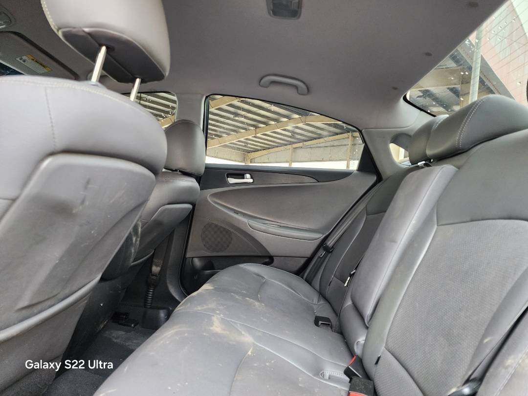 2012 HYUNDAI SONATA — 190243 Miles — Lot 42662204 — Souq - Marhaba Auctions Used Cars - Image 6