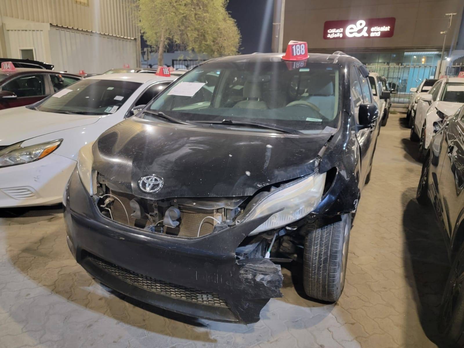TOYOTA SIENNA 2013 view 2