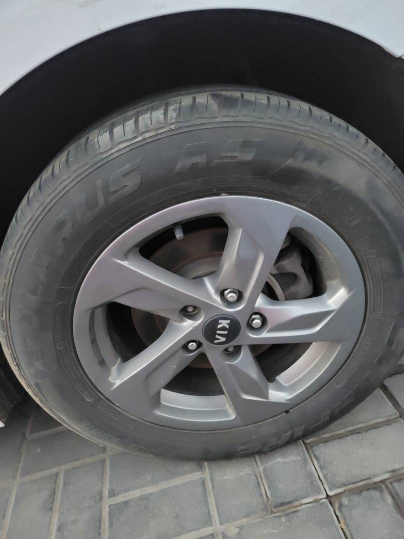 2021 KIA K5 — 100006 Miles — Lot G067330 — Souq - Marhaba Auctions Used Cars - Image 7