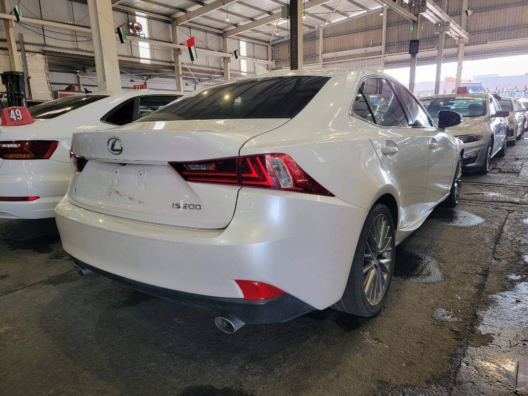 2016 LEXUS IS 200T — 158713 KM — Lot 5020406 — Main - Marhaba Auctions Used Cars - Image 3