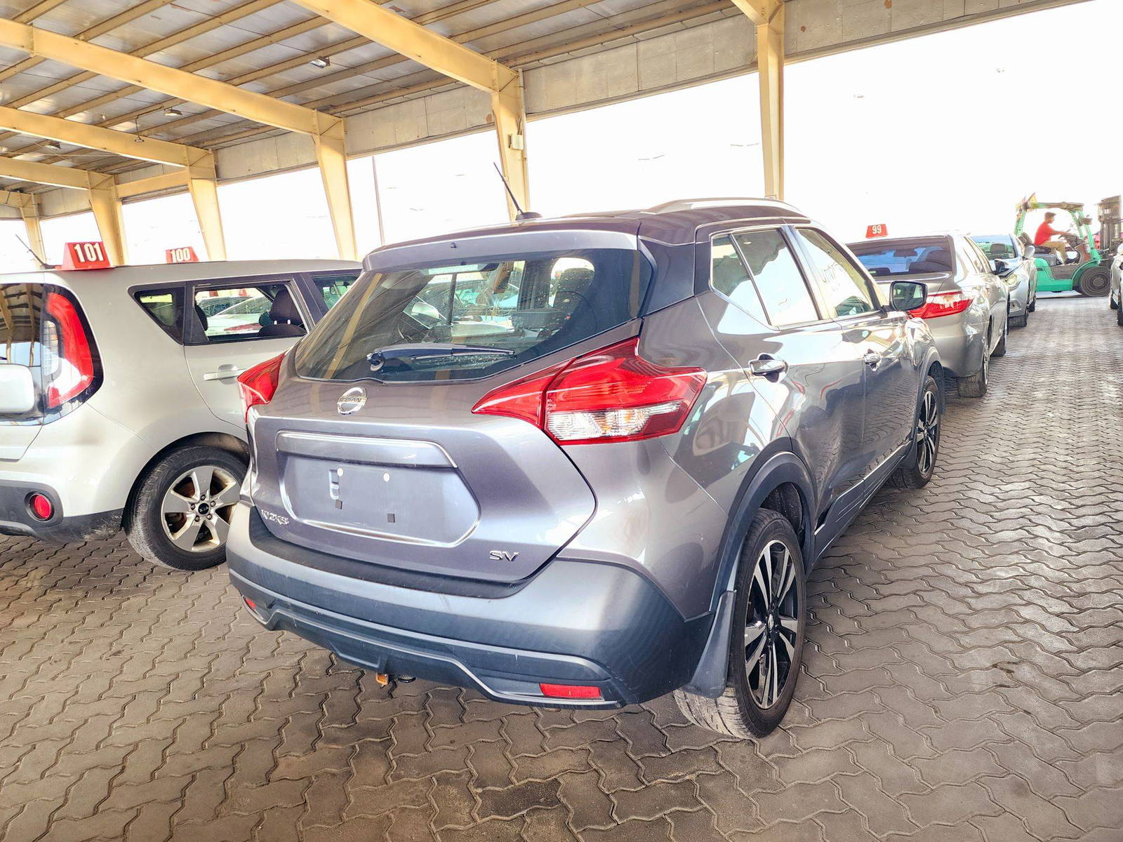 2018 NISSAN KICKS — 116476 Miles — Lot 40807814 — Souq - Marhaba Auctions Used Cars - Image 3