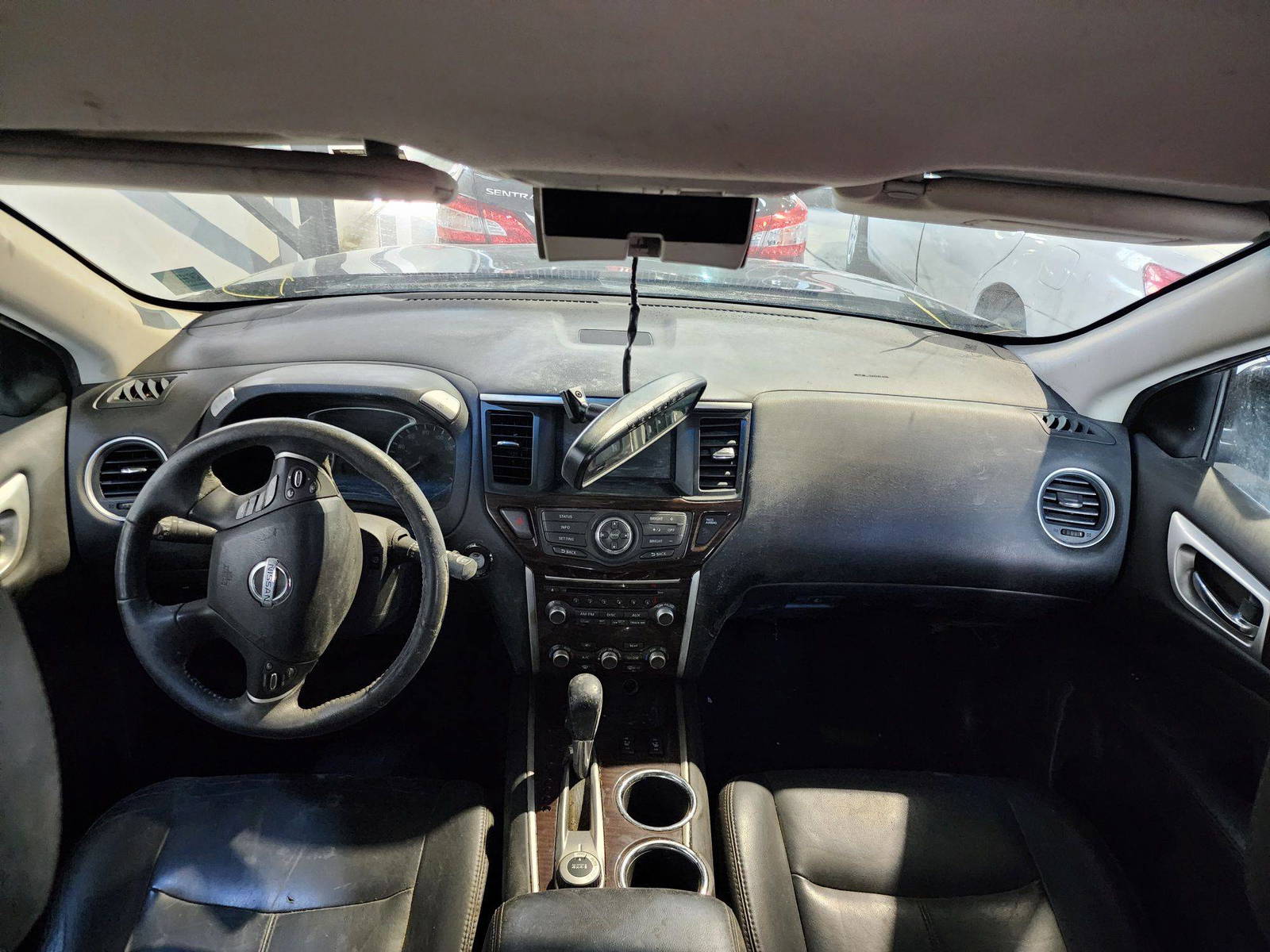 2014 NISSAN PATHFINDER — 199927 Miles — Lot 78622034 — Souq - Marhaba Auctions Used Cars - Image 8