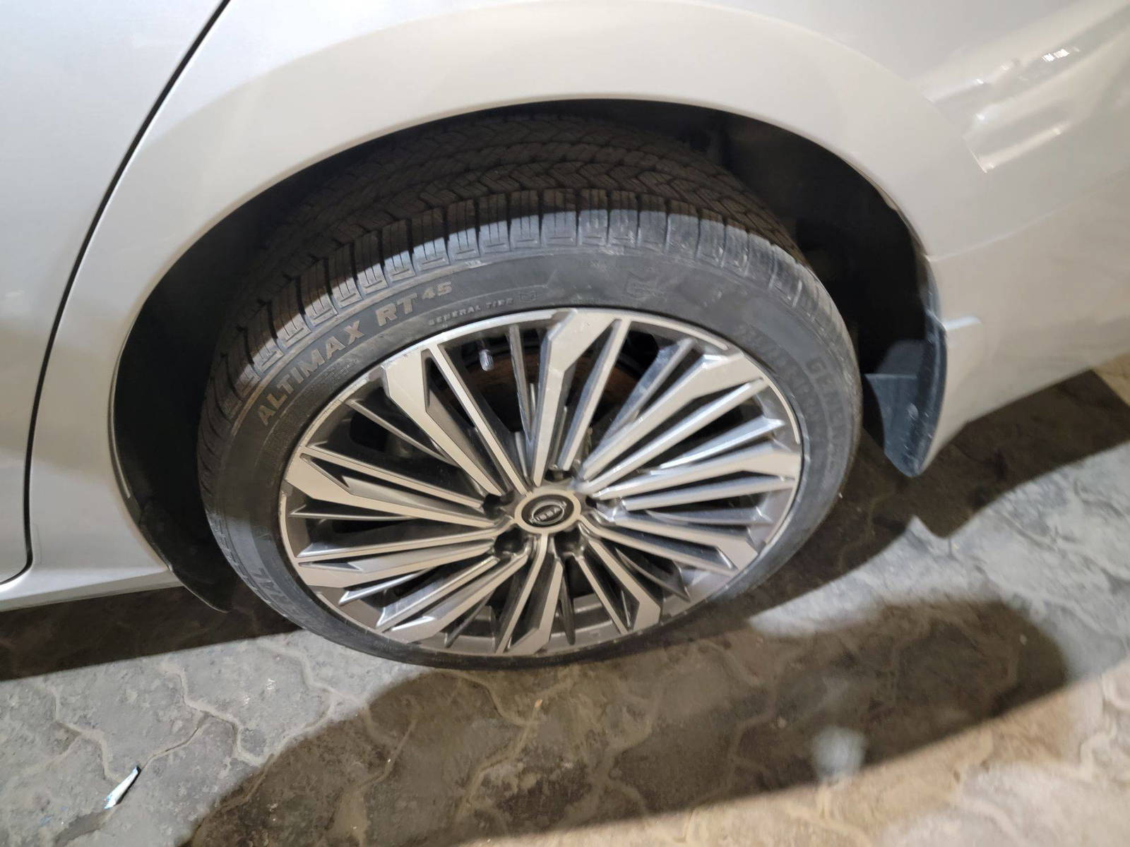 NISSAN ALTIMA 2023 - Marhaba Auction Used Cars - Image 6