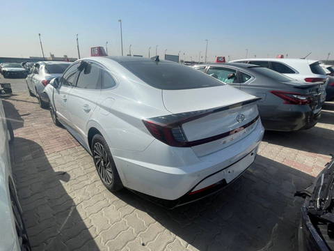 2022 HYUNDAI SONATA at Marhaba Auctions