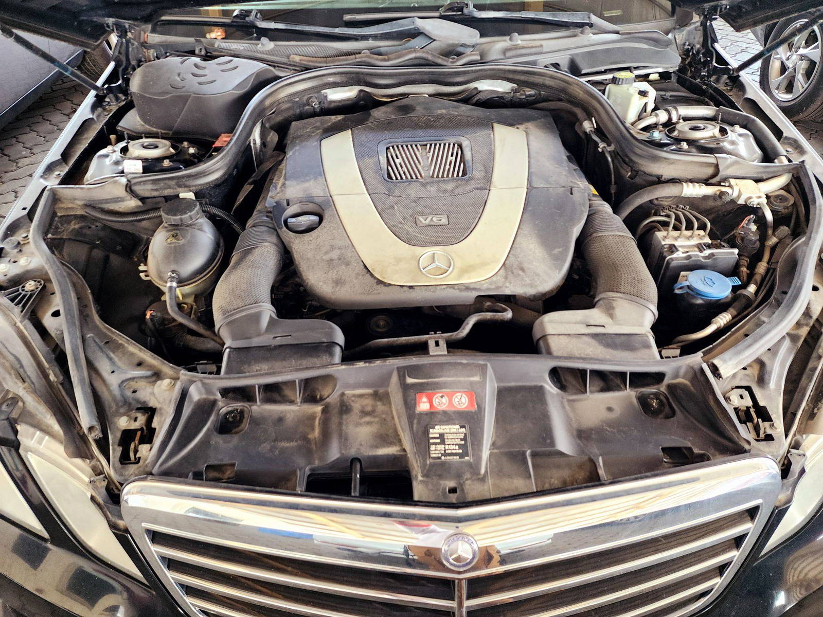 MERCEDES BENZ E 350 2011 - Marhaba Auction Used Cars - Image 12