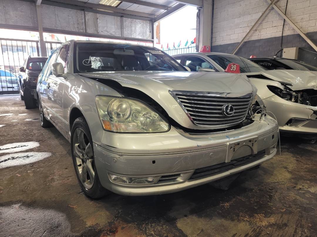 2005 LEXUS LS 430 — 142201 Miles — Lot 48556354 — Main - Marhaba Auctions Used Cars - Image 4