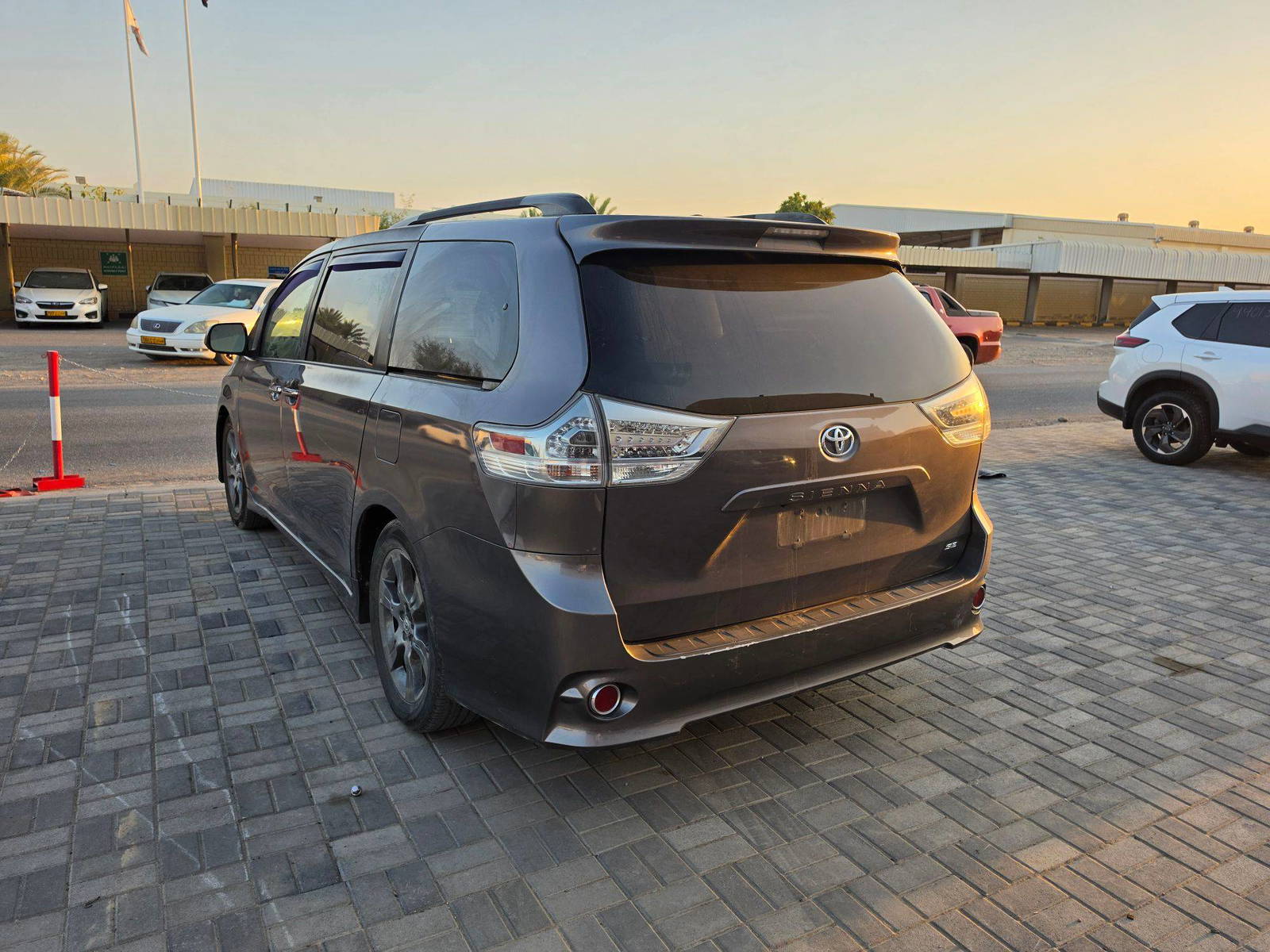 TOYOTA SIENNA 2016 - Marhaba Auction Used Cars - Image 5
