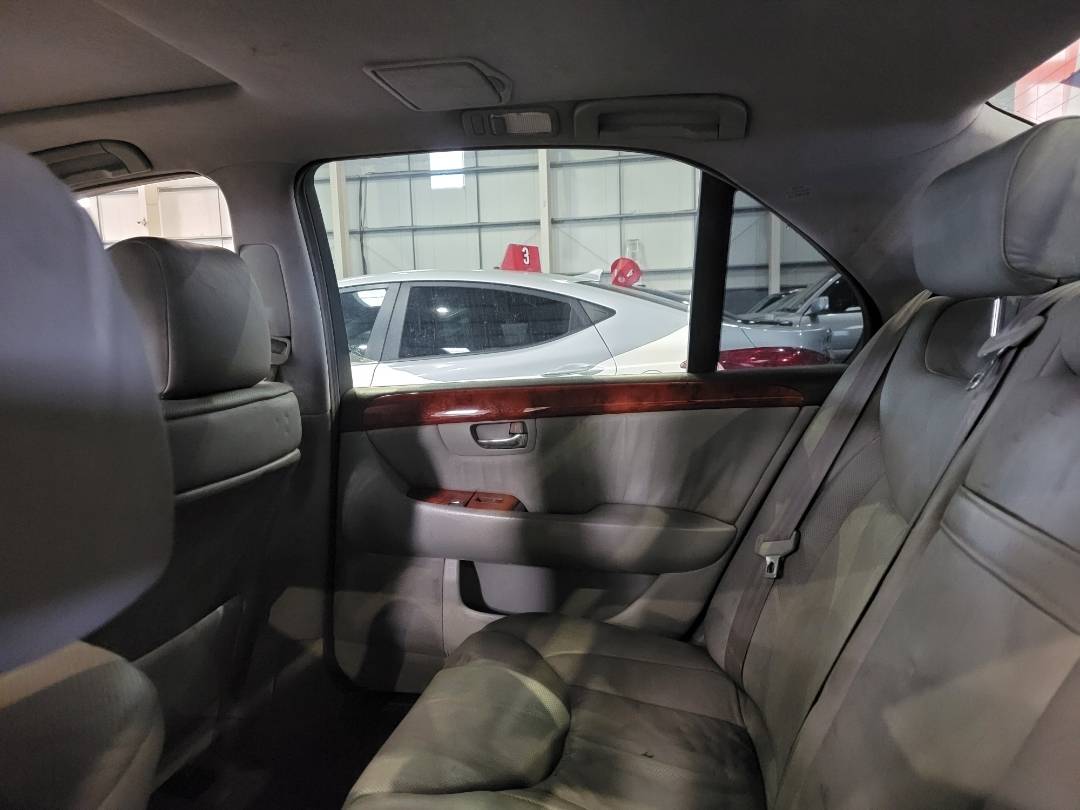 2004 LEXUS LS 430 — 146339 Miles — Lot 40135342 — Main - Marhaba Auctions Used Cars - Image 8