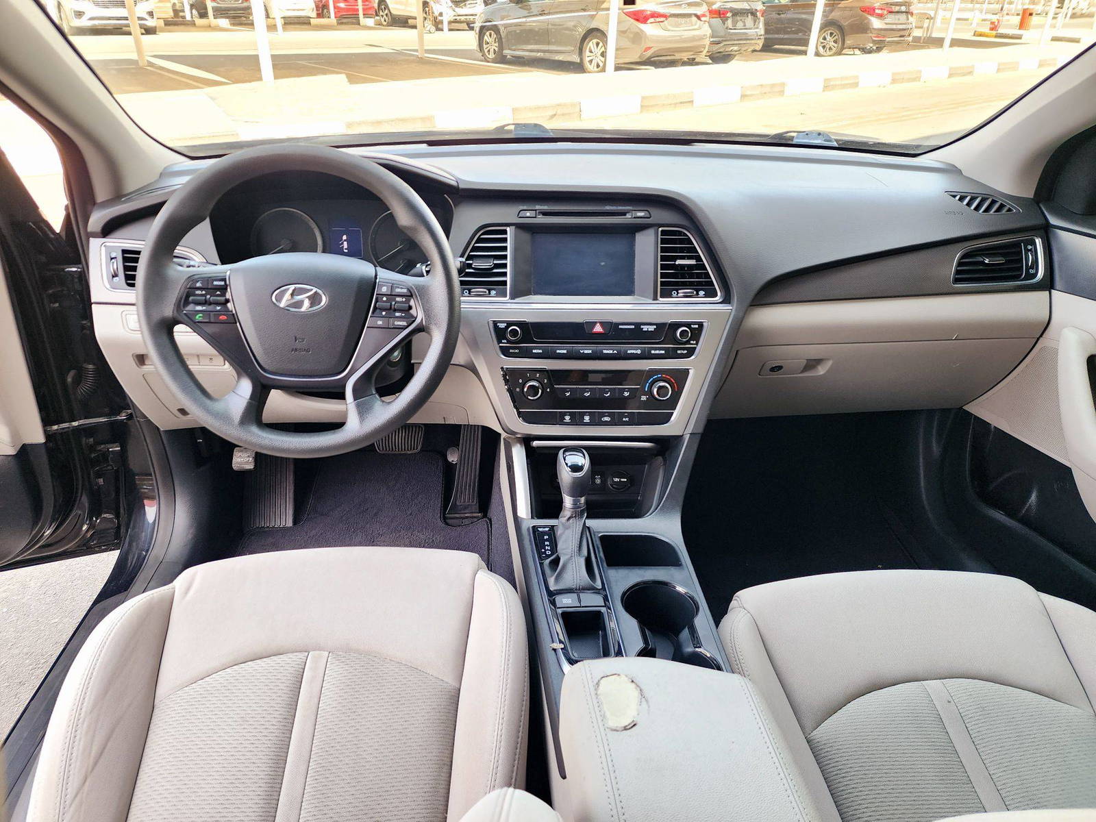 2016 HYUNDAI SONATA — 126321 Miles — Lot GH402482 — Souq - Marhaba Auctions Used Cars - Image 7