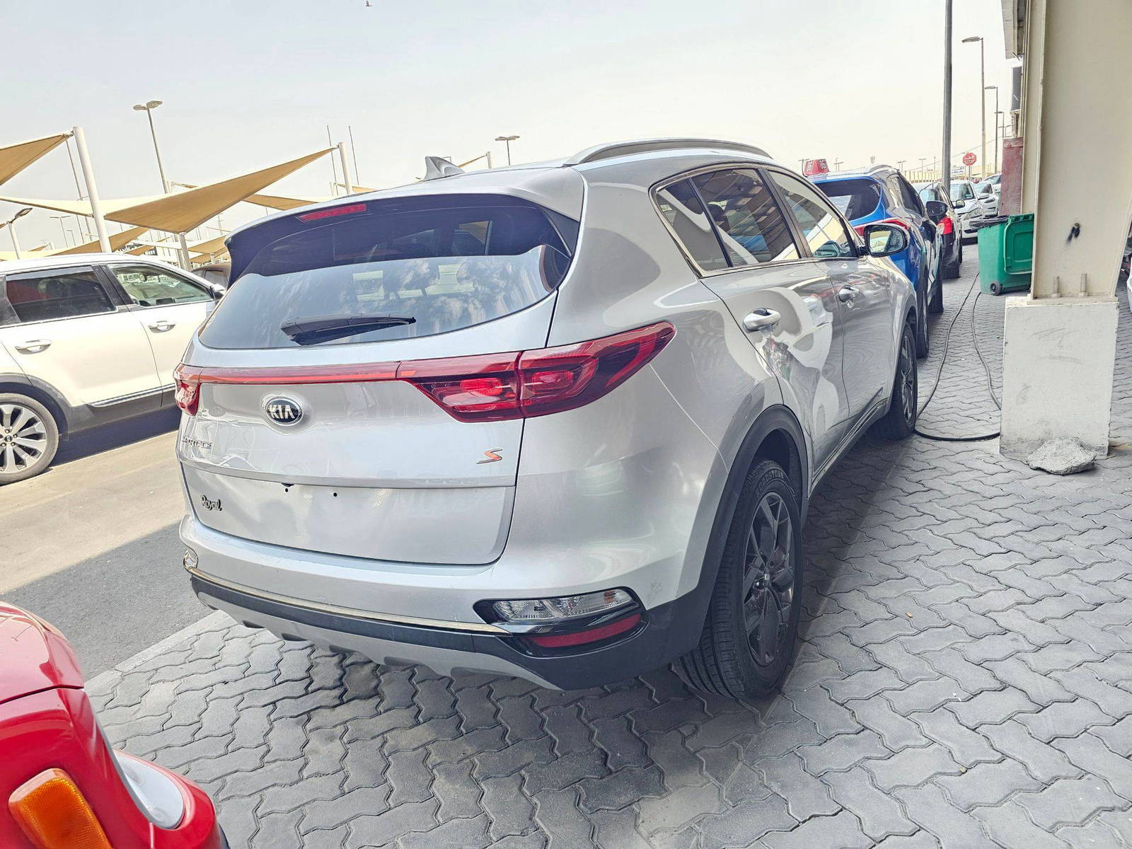 2020 KIA SPORTAGE — 124440 Miles — Lot L7656538 — Souq - Marhaba Auctions Used Cars - Image 3