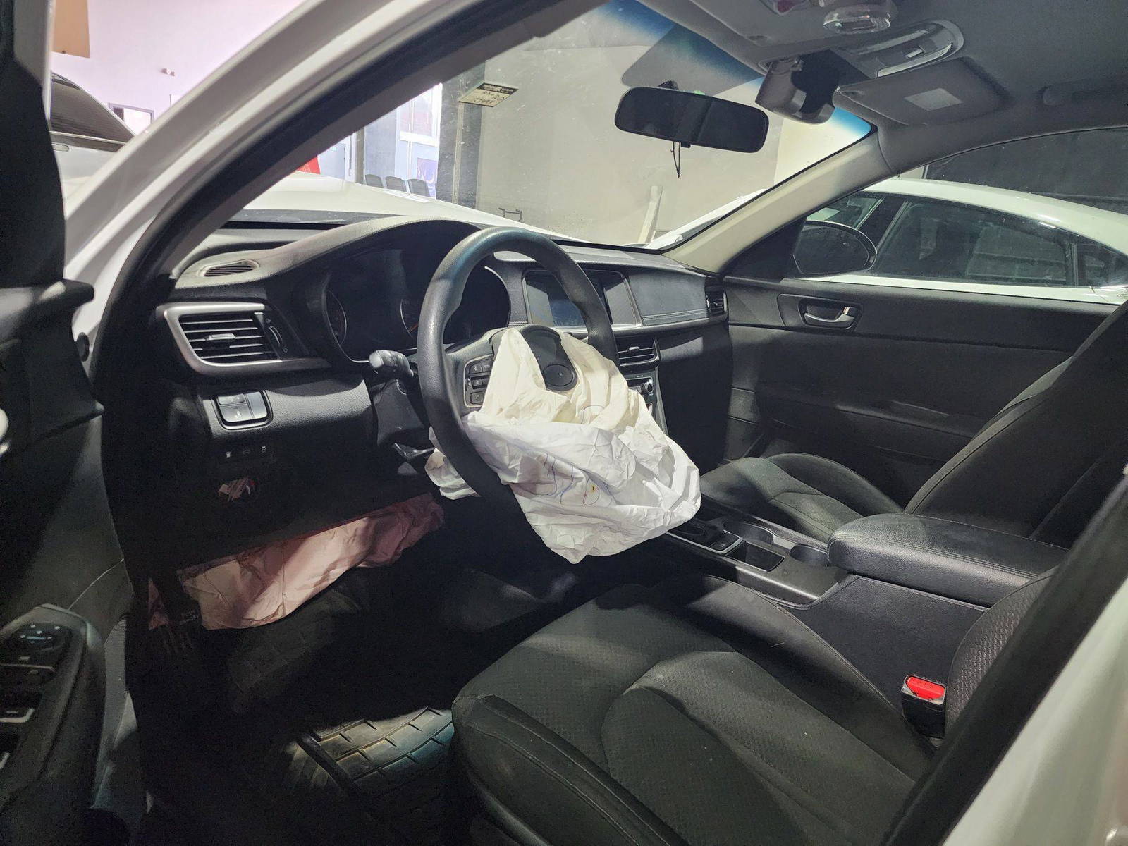 2018 KIA OPTIMA — 137495 Miles — Lot 236082 — Al Quoz - Marhaba Auctions Used Cars - Image 10
