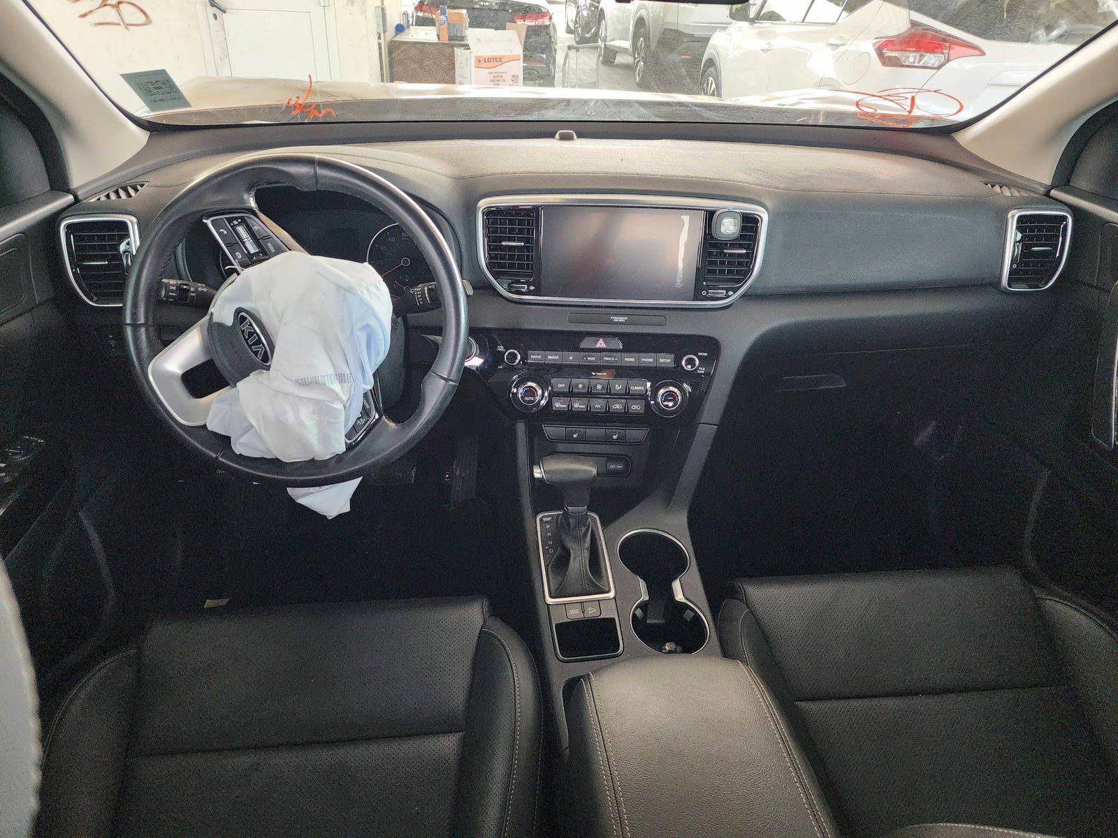 2020 KIA SPORTAGE — 54625 Miles — Lot L7641860 — Souq - Marhaba Auctions Used Cars - Image 7