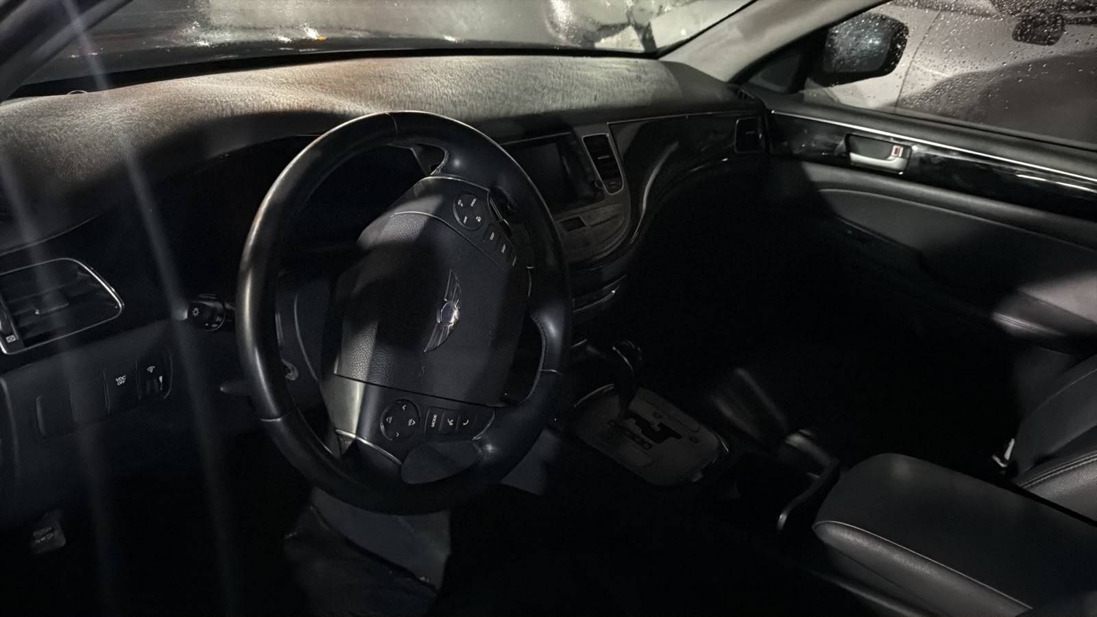 2012 GENESIS G330 — 180608 KM — Lot BDU220431 - Marhaba Auctions Used Cars - Image 9