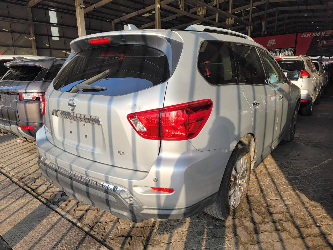 2019 NISSAN PATHFINDER — 171595 Miles — Lot C622237 — Main - Marhaba Auctions Used Cars - Image 3