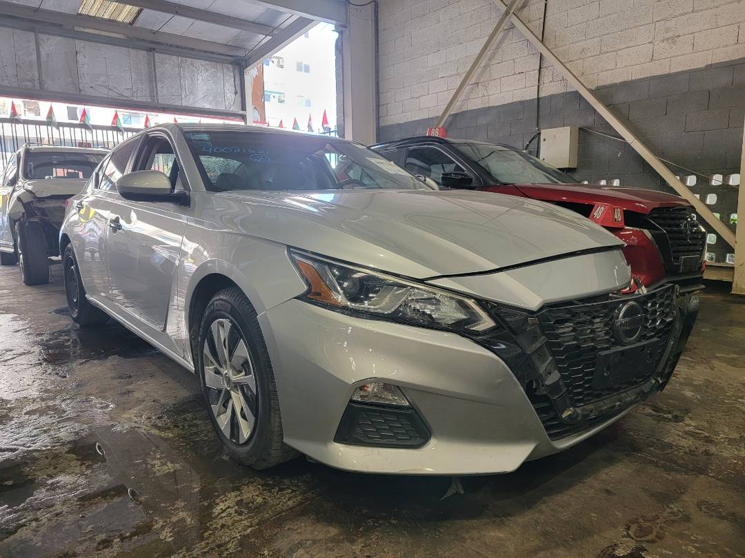 2019 NISSAN ALTIMA — 122497 Miles — Lot 246699 — Main - Marhaba Auctions Used Cars - Image 4
