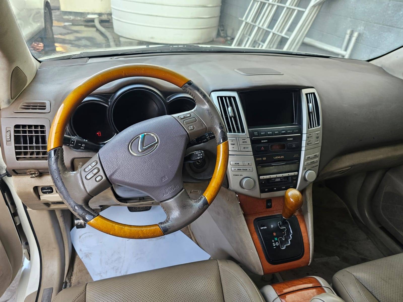 2007 LEXUS RX 350 — Lot 2035981 — Main - Marhaba Auctions Used Cars - Image 8
