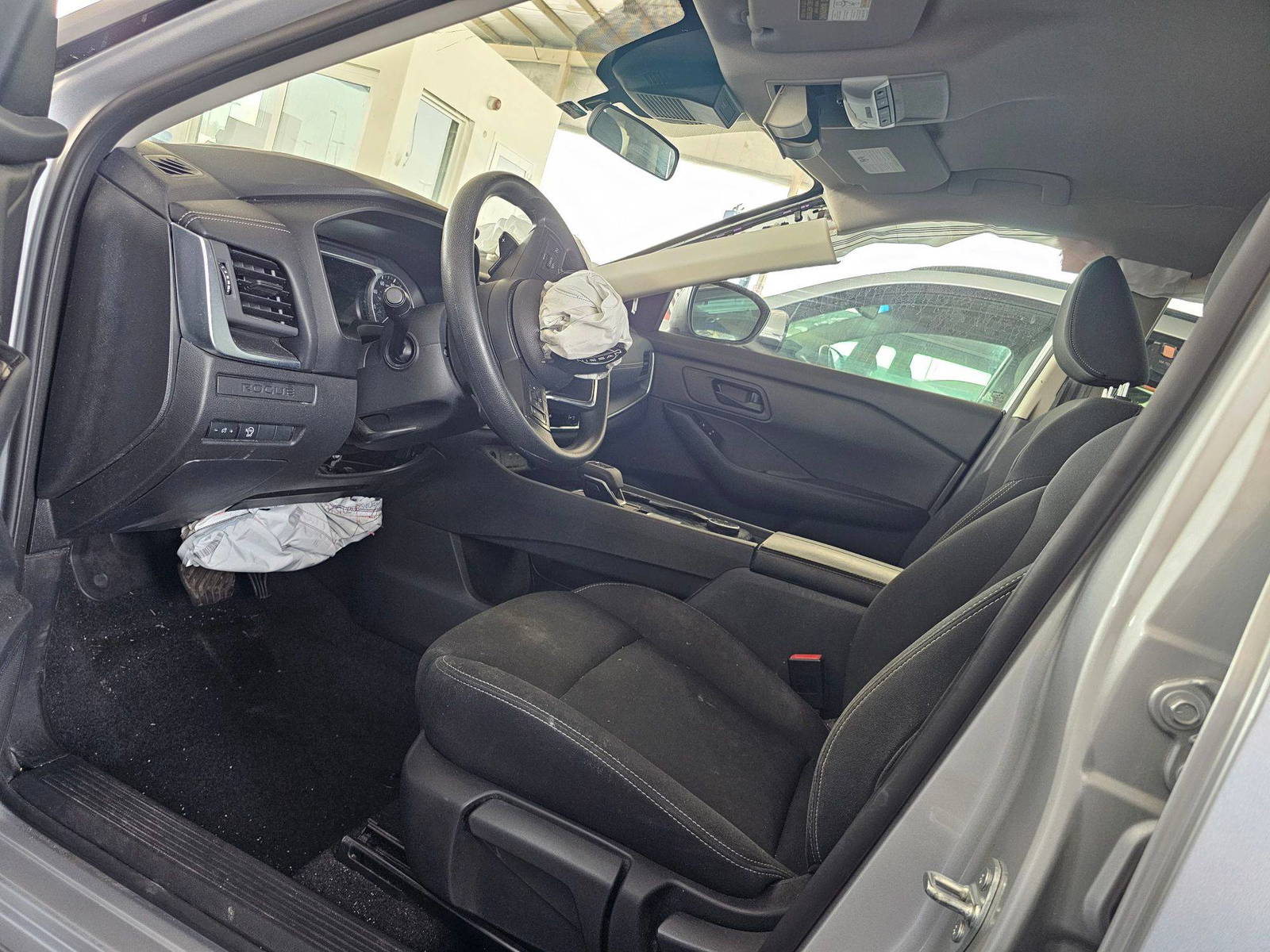 NISSAN ROGUE 2024 - Marhaba Auction Used Cars - Image 7