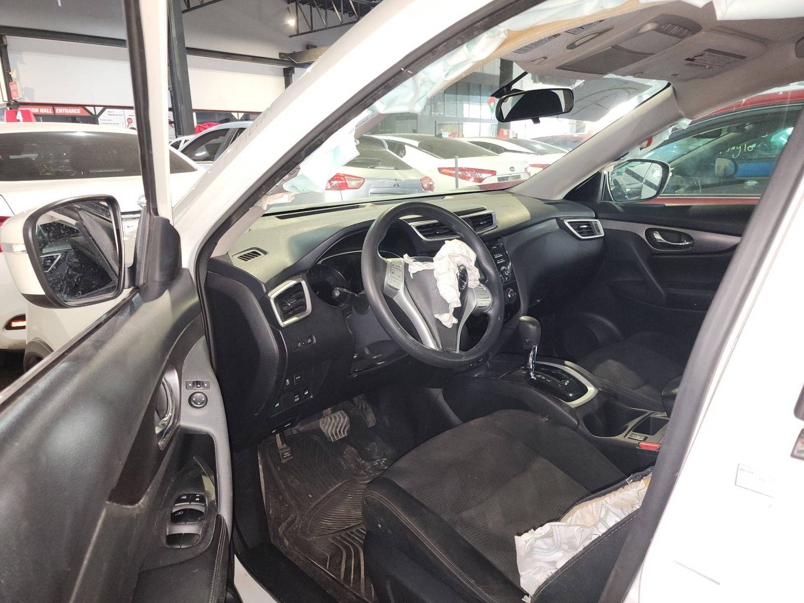 2016 NISSAN ROGUE — 150047 KM — Lot 47379435 — Al Quoz - Marhaba Auctions Used Cars - Image 9